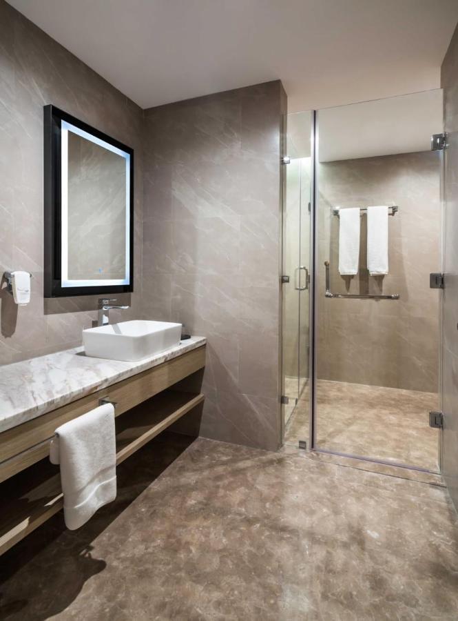 Aber Al Takhassusi Hotel Riyadh Bagian luar foto